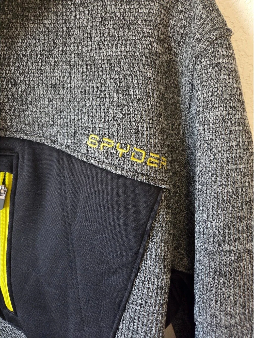 Spyder Men's Gray and Black Half-Zip Fleece Pullover with Yellow Accents Size M